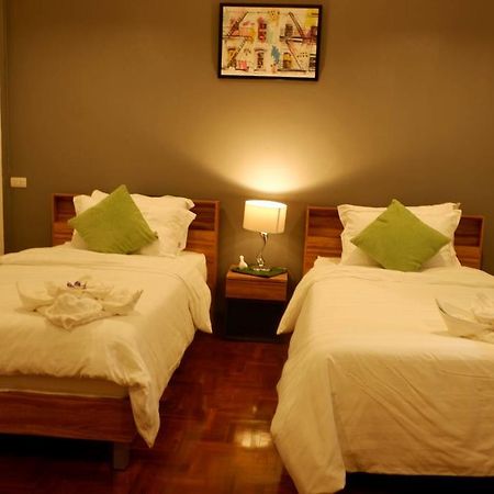 Serene Hostel Nimman 清邁 外观 照片