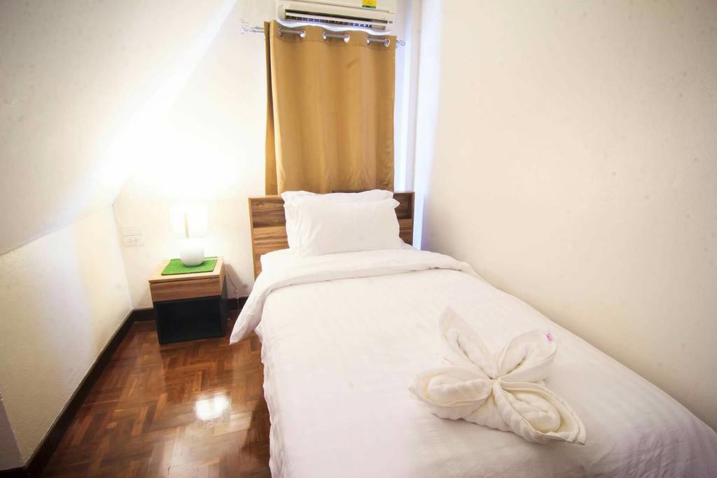 Serene Hostel Nimman 清邁 外观 照片